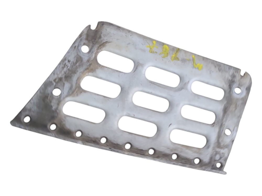 Chapa Pisante Estribo Volvo 4