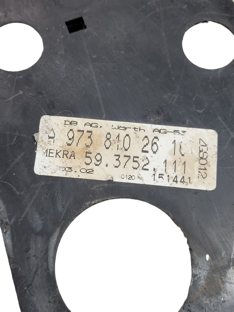 Calço Suporte Retrovisor Mb Axor 6