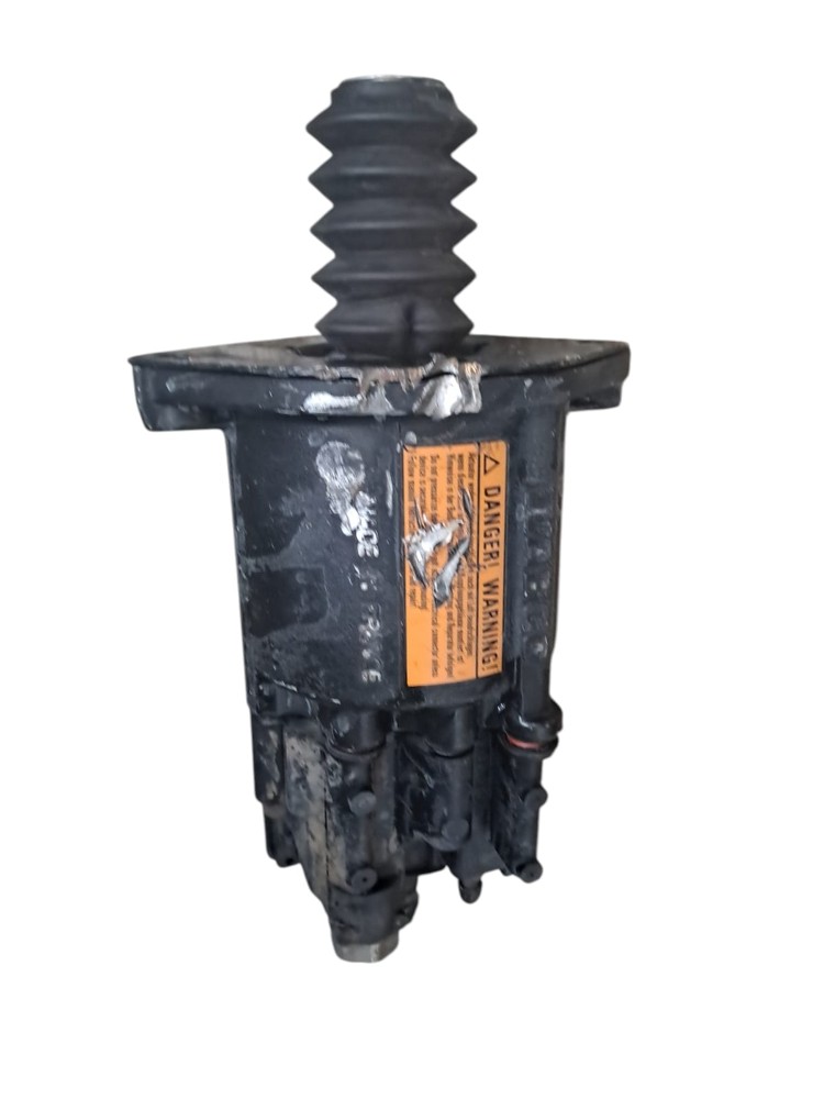 Servo Embreagem Mb Axor Actros 2546 2036 5
