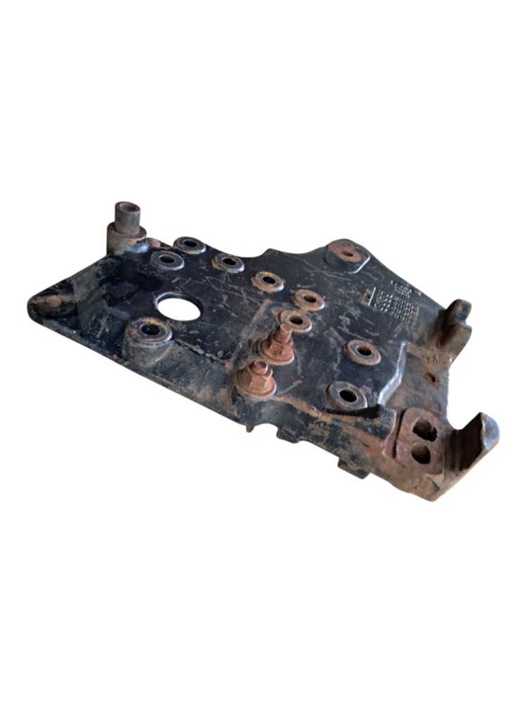 Suporte Travessa Mola Suspensao Volvo Vm 2012 4