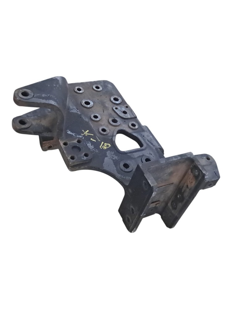 Suporte Rebocador Ford Cargo 4