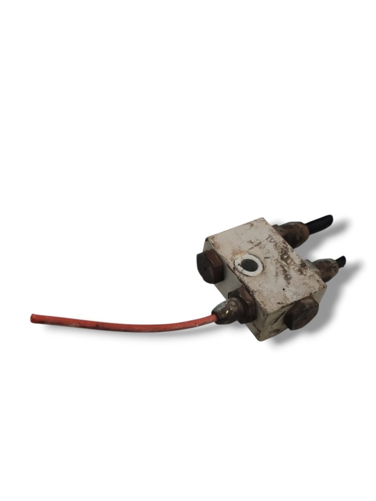 Valvula Solenoide Freio Ar Volvo Fh 440 2011 2