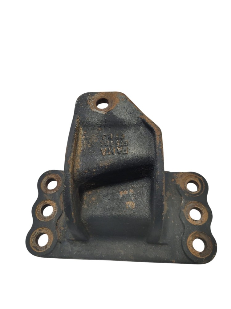 Suporte Fixacao Molejo Truck Suspensys Esquerdo 5
