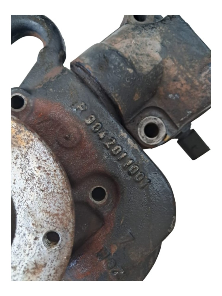 Bomba Agua Mb Atego 2425 2005 A 2012 8