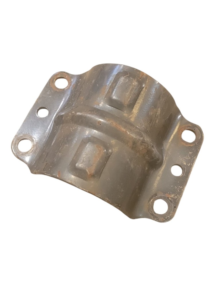 Suporte Paralama Mb Axor Traseiro 4