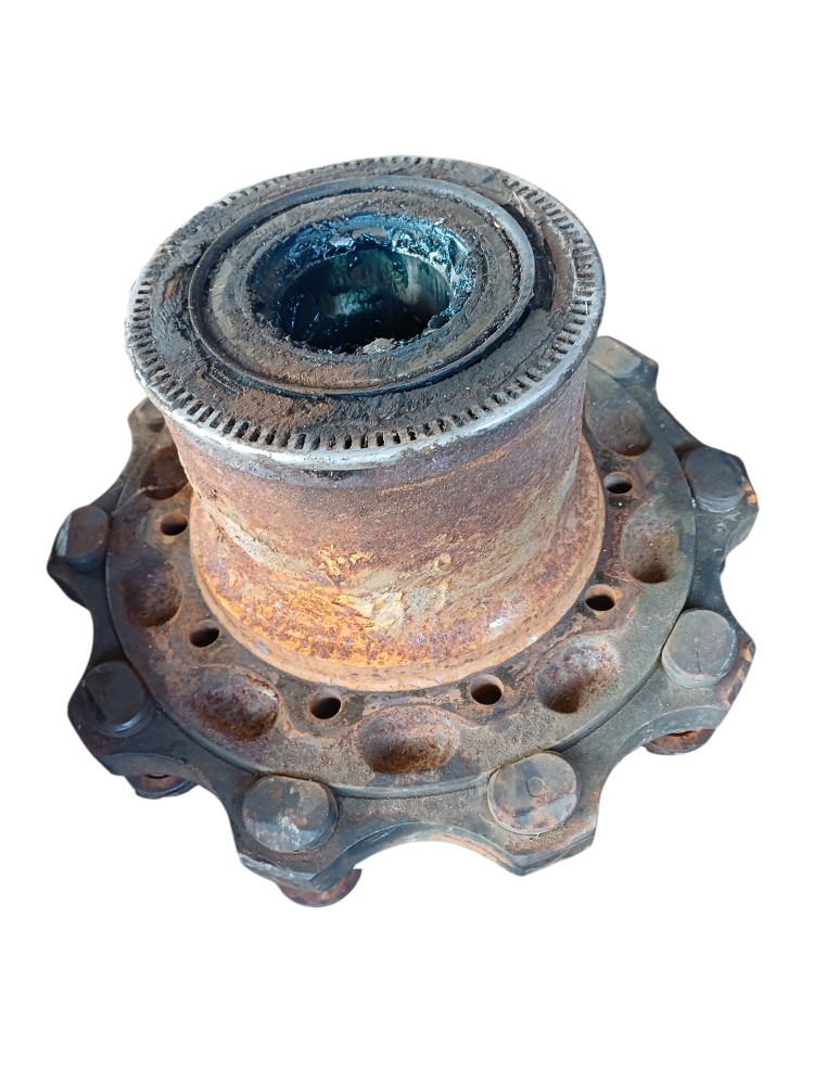 Cubo Dianteiro Mb Axor 5