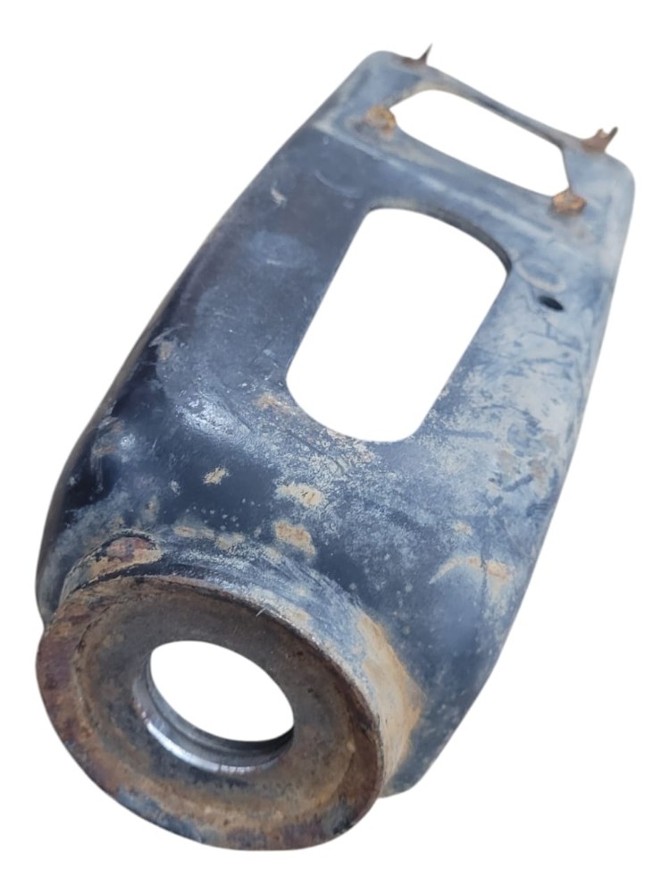 Suporte Amortecedor VW 8120 Dianteiro 3