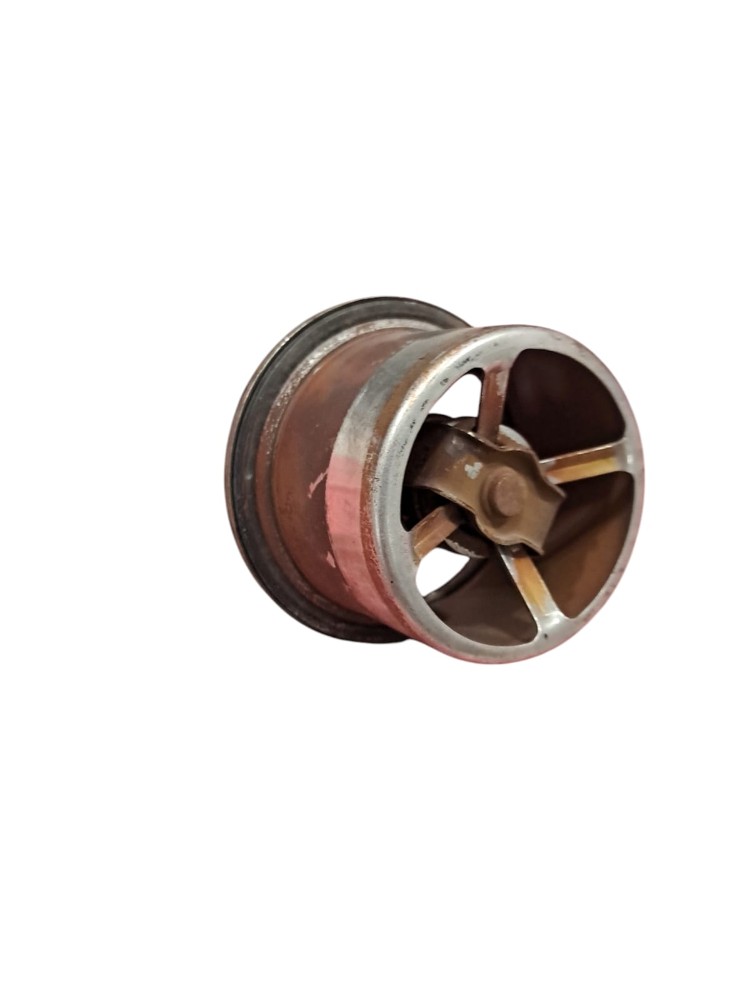 Valvula Termostatica Cummins Motor Nt 4