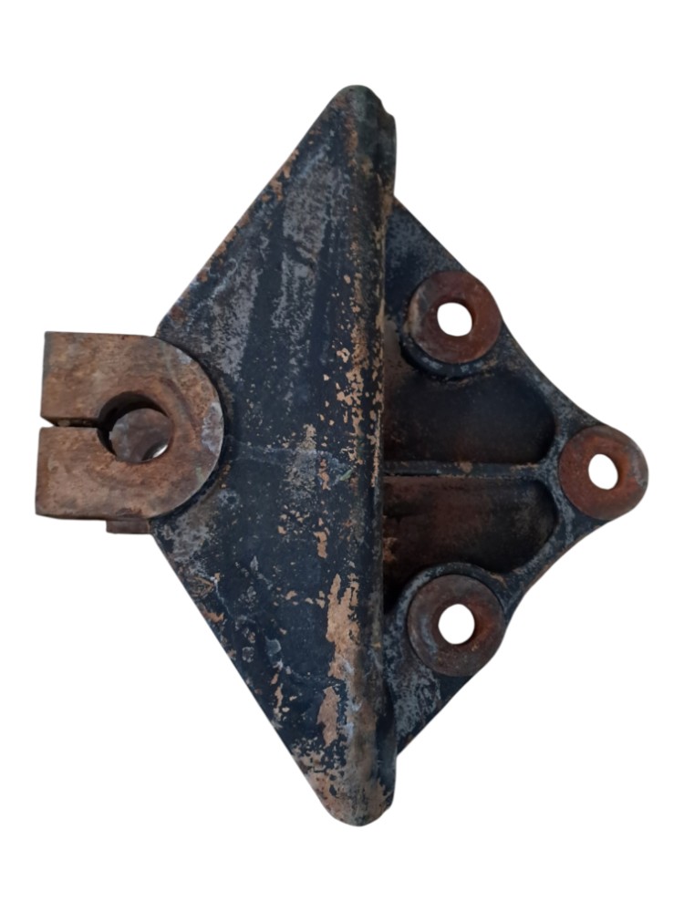 Suporte Mola Dianteiro Vw Ford Cargo 1722 2422 2006 a 2017 3