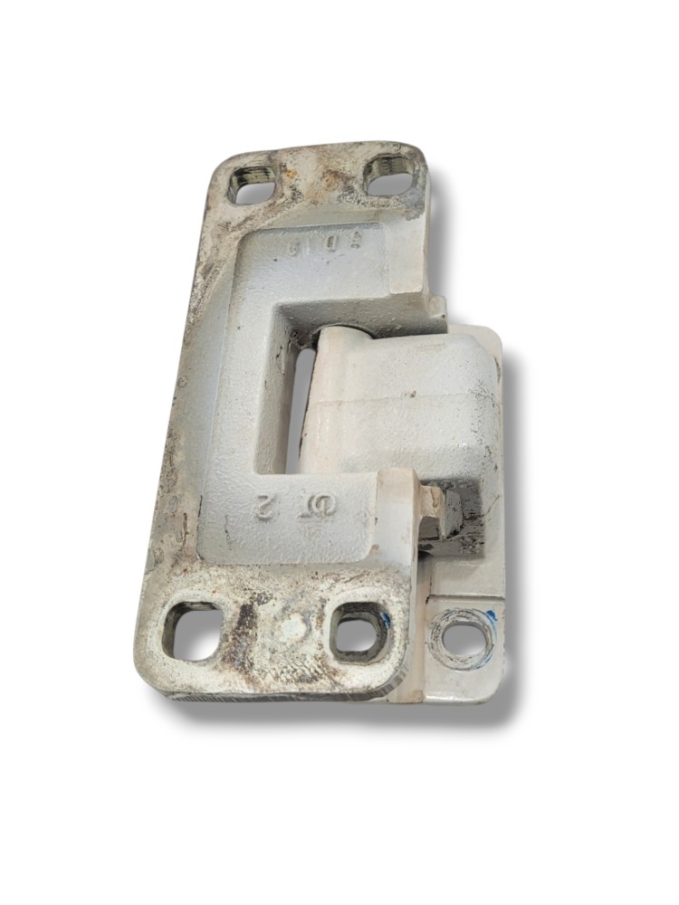 Dobradiça Porta Vw Constellation 30.280 2019 2020 VO22 6