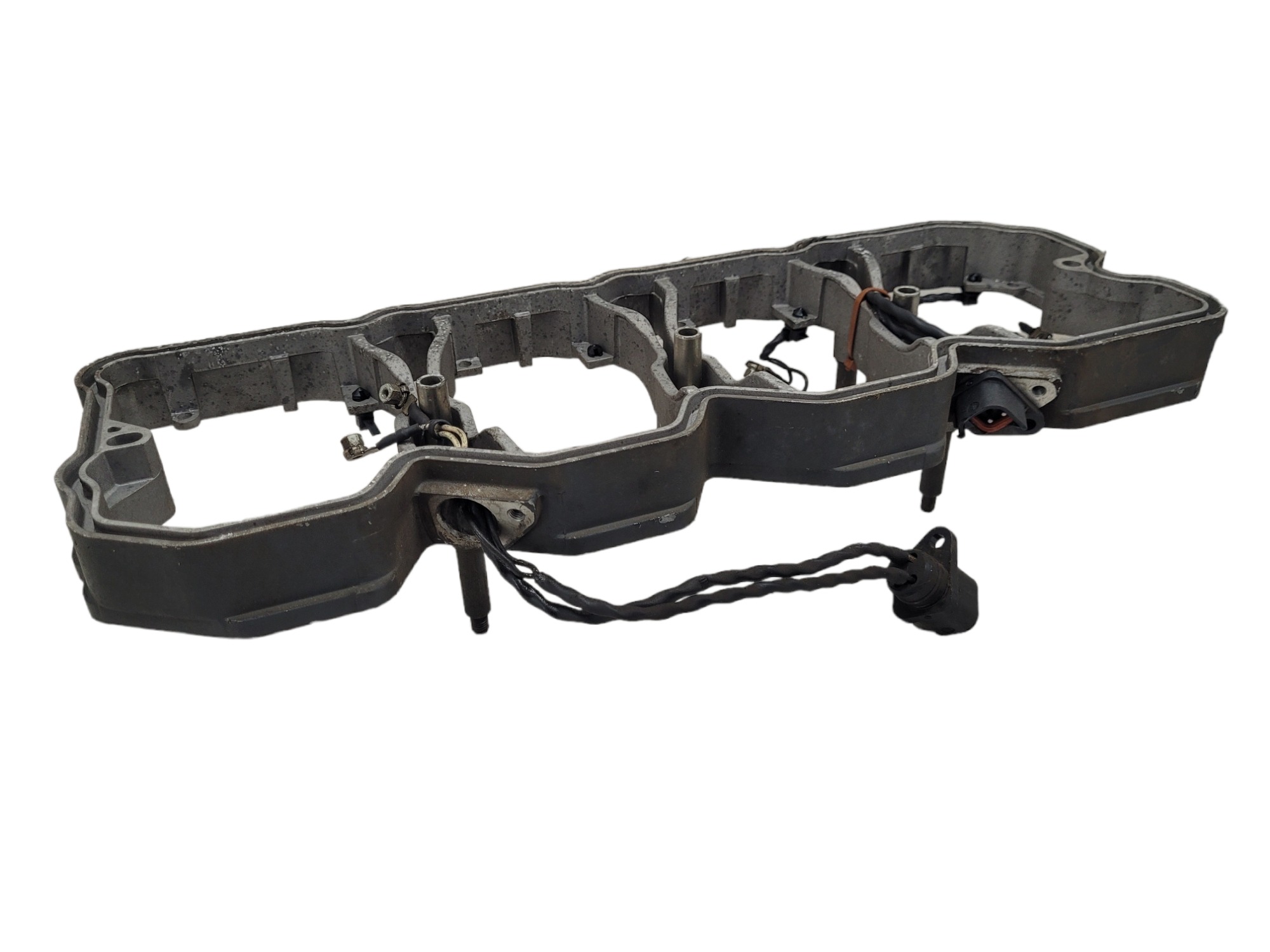 Base Tampa Válvulas Motor Cummins Ford Cargo 4938660 3