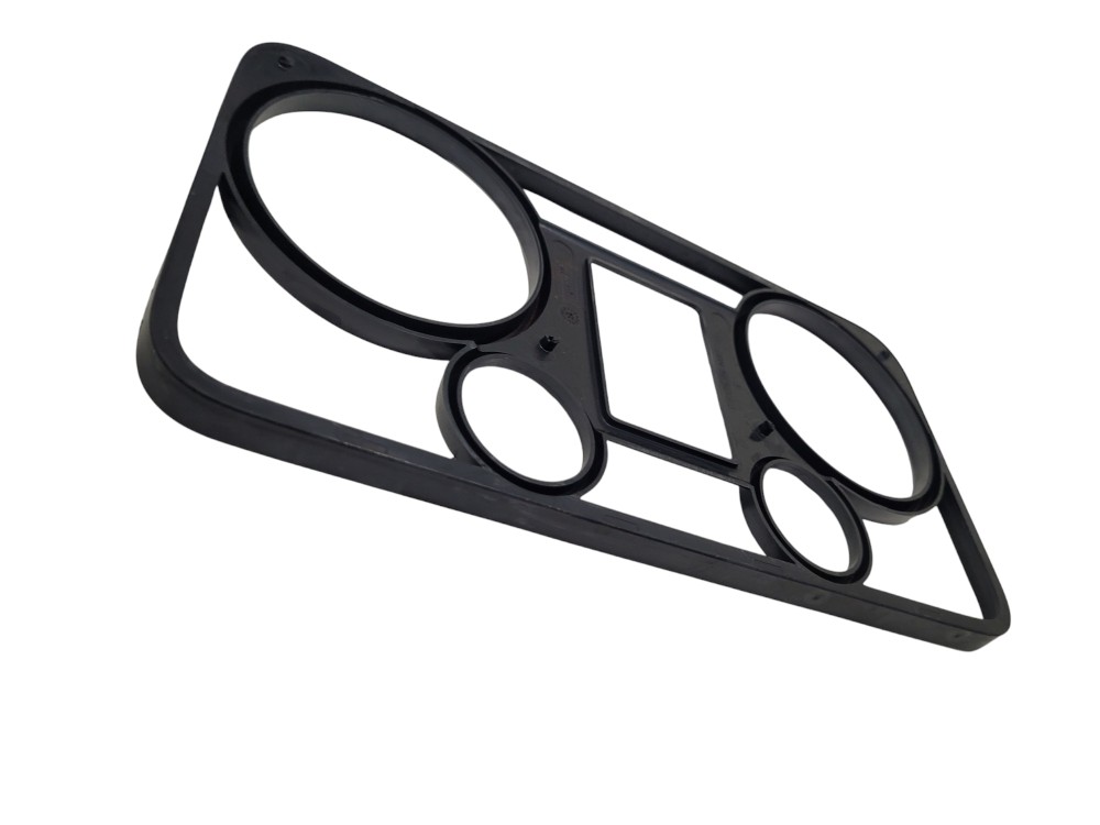 Moldura Painel Instrumentos Ford Cargo  Não Se Aplica 4