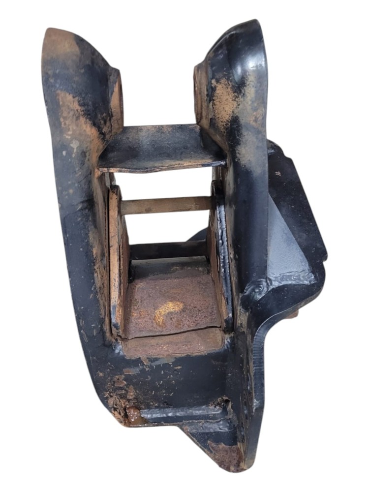 Suporte Balança Central Truck Volvo 3