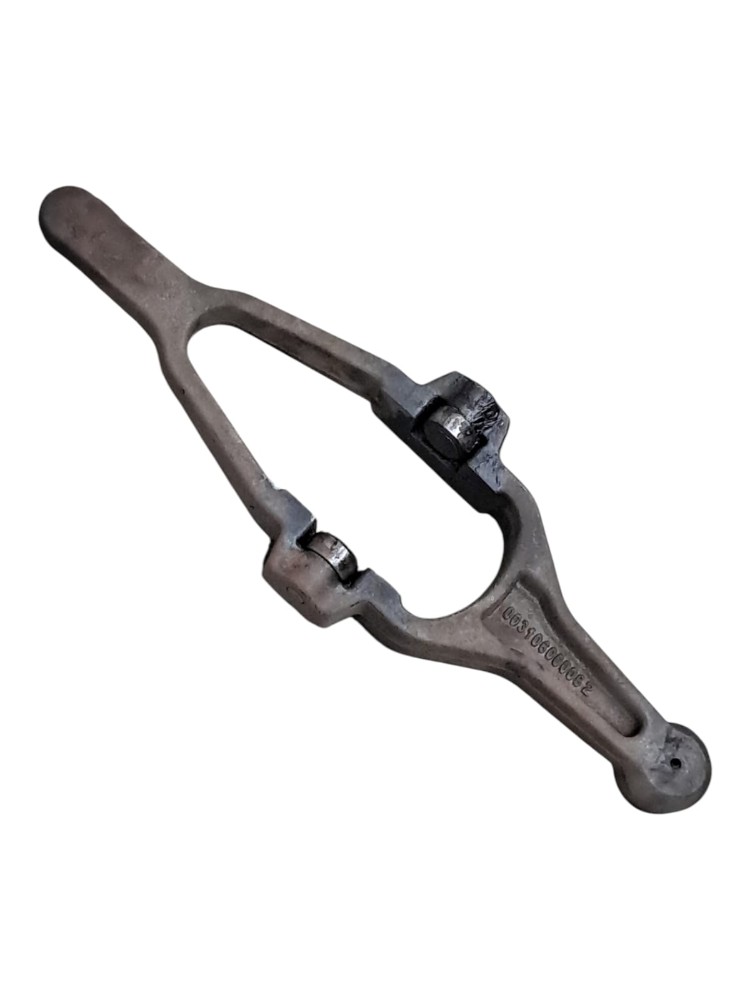 Garfo Embragem Com Rolete Vw Constellation 3