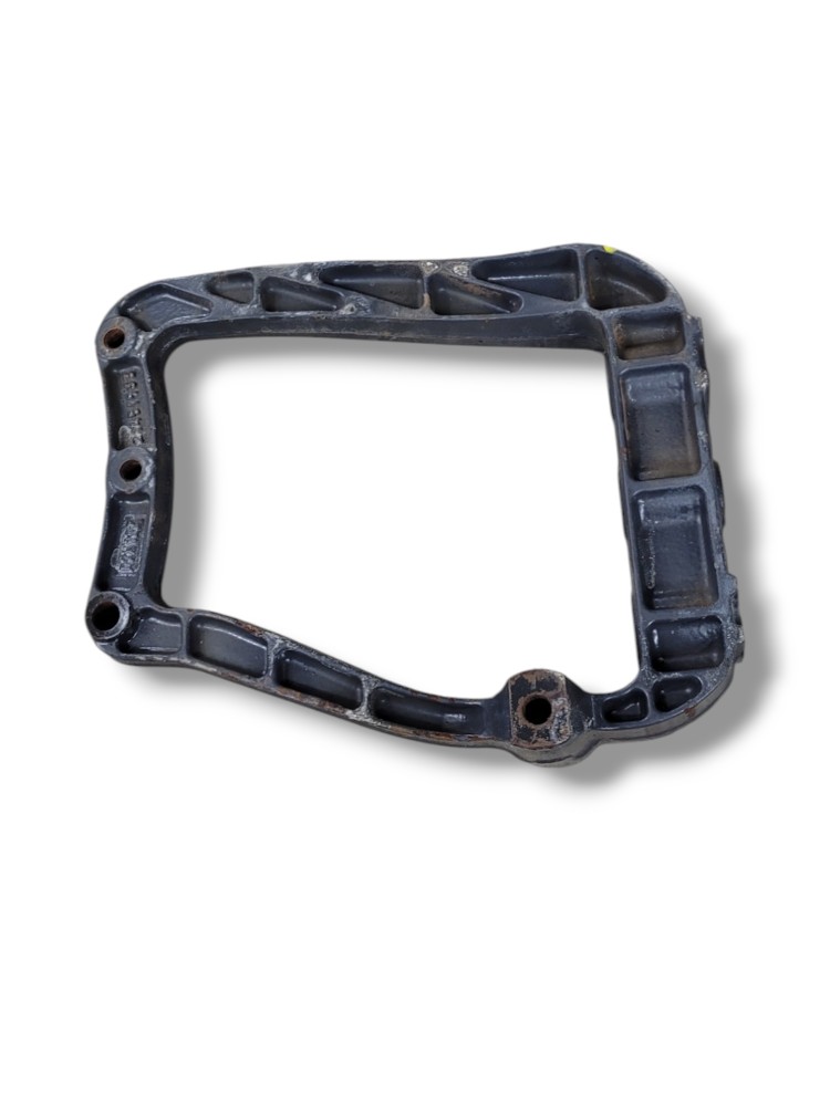 Suporte Dianteiro Bomba Arla Volvo Vm 270 2012 2013 VN32 5