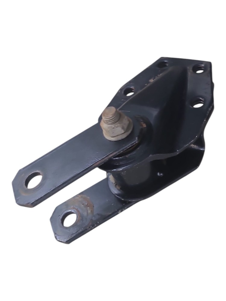 Suporte Feixe Mola Dianteiro Vw 13150 2000 a 2006 5