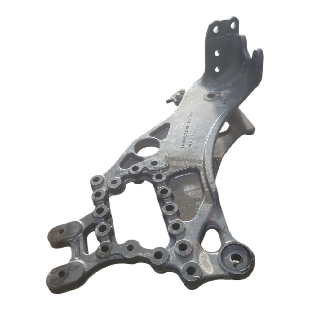Suporte Suspensao Mb New Actros Direito