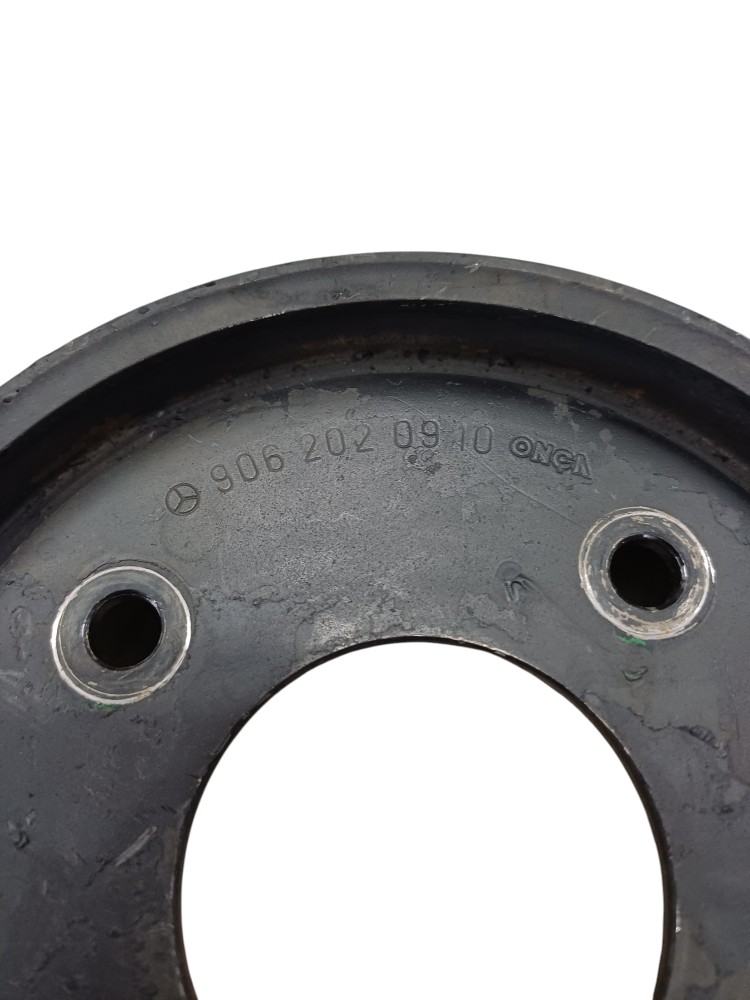 Polia Bomba Agua Motor Om 924 6