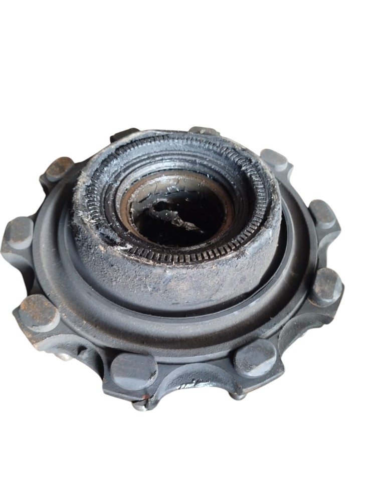 Cubo Roda Tracao Mb Atego 6