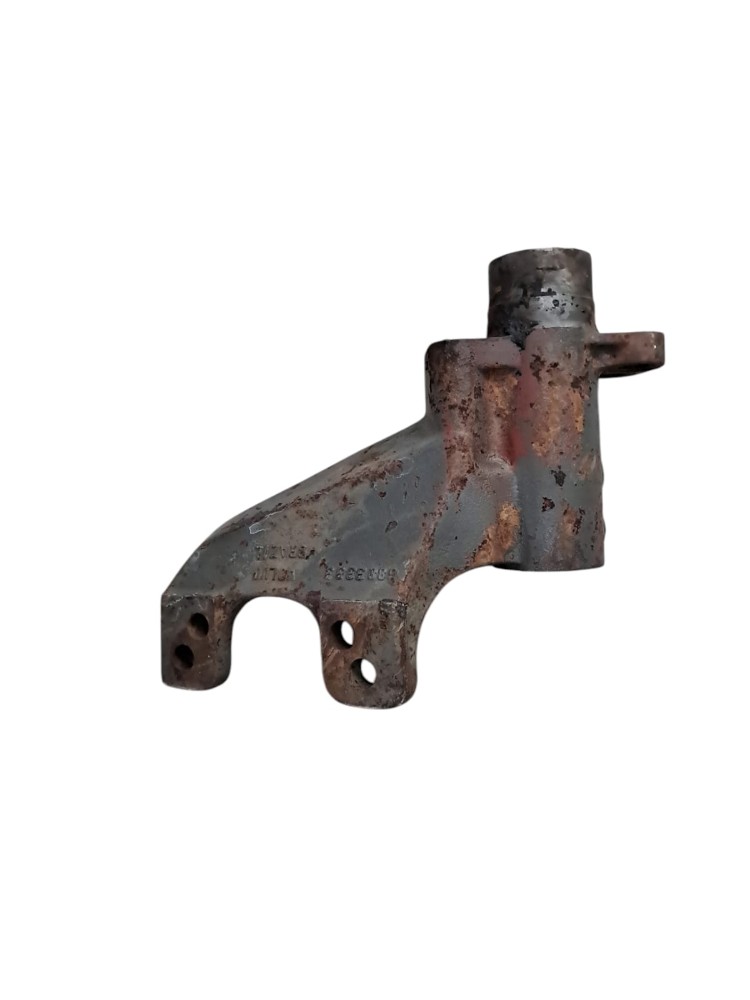 Suporte Eixo Cuica Volvo Equerdo 2