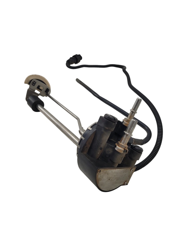 Boia Tanque Arla Mb Axor 2