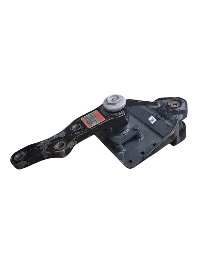 Suporte Quarto Eixo Volvo VM 3