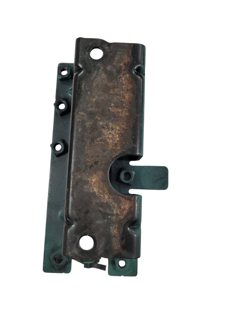 Suporte Tubo Agua Resfriamento Volvo Fh D13 5