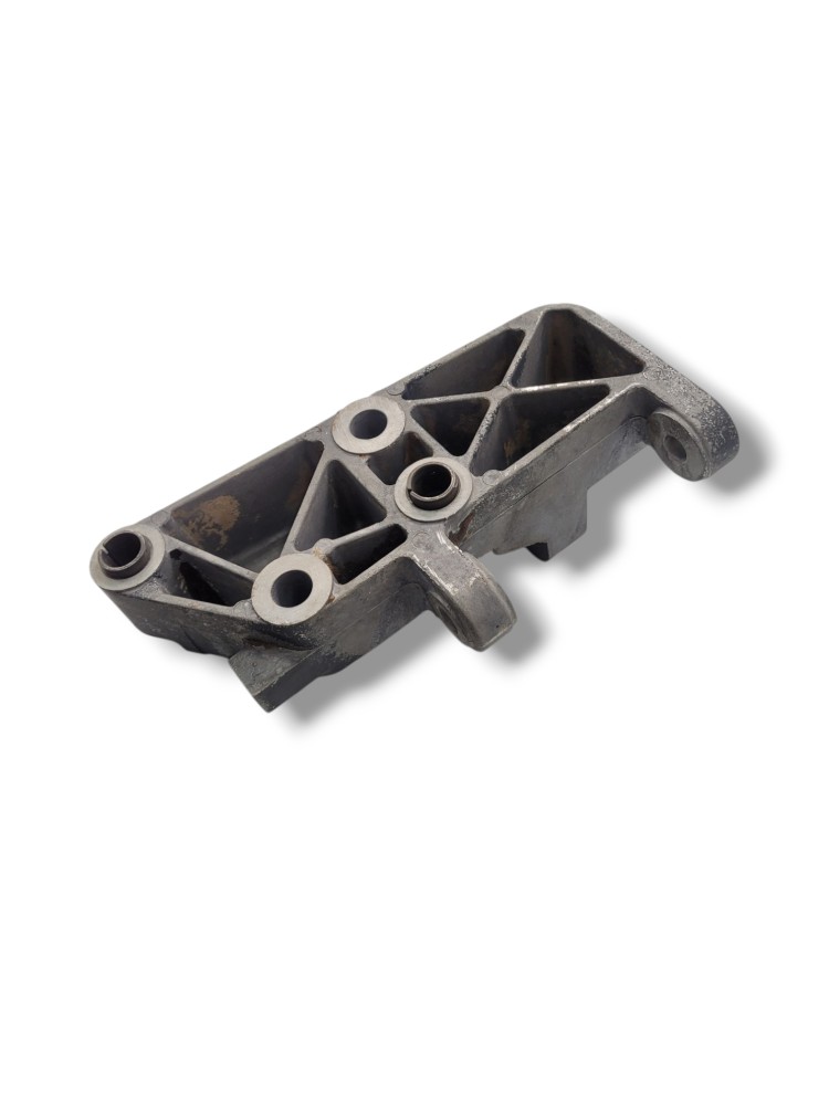 Suporte Alternador Mb Axor 2423 4