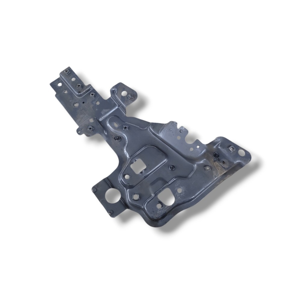 Suporte Superior Farol Esquerdo Volvo Fh 500 2019 VA159 5