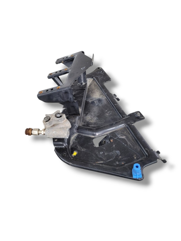 Suporte Alma Painel Scania 1