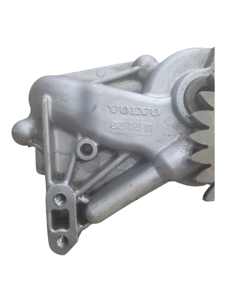 Bomba Oleo Motor Volvo Fh D13 10