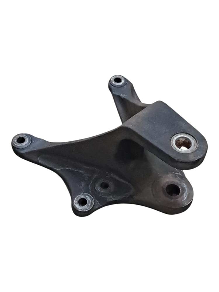Suporte Mola Traseira Parte Dianteira Mb Axor 1933 1944 3
