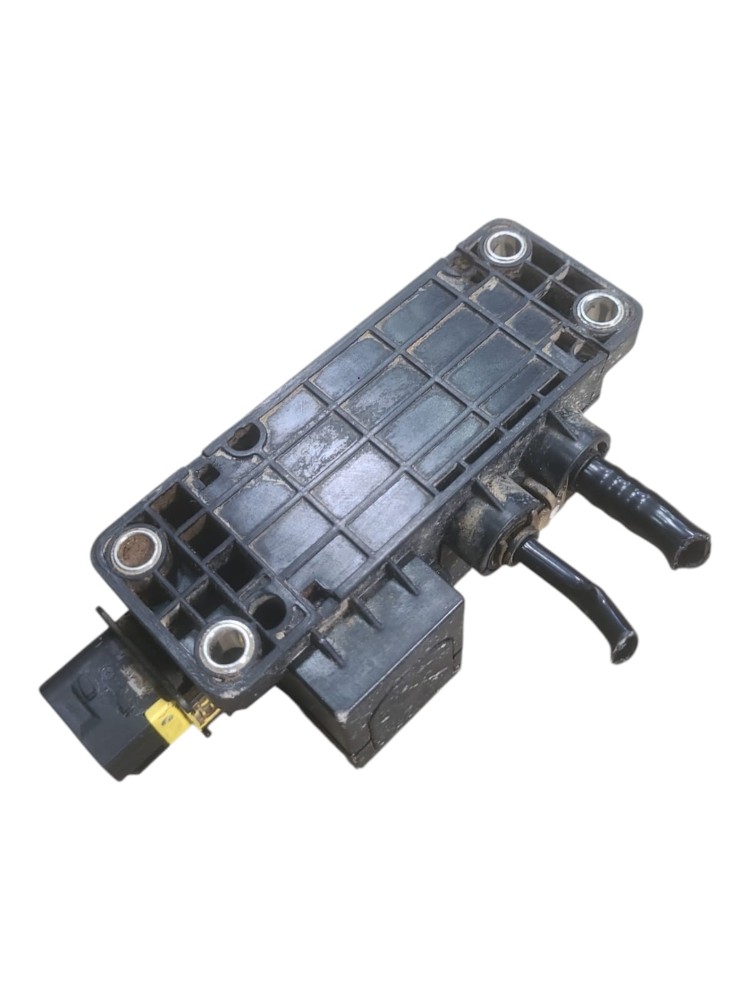 Sensor Reservatorio Arla MAN TGX 28440 2017 A 3018 VO21 2