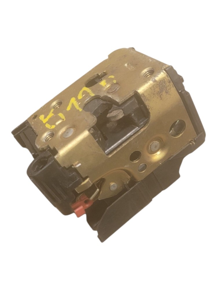 Fechadura Manual Porta Mb Accelo 3