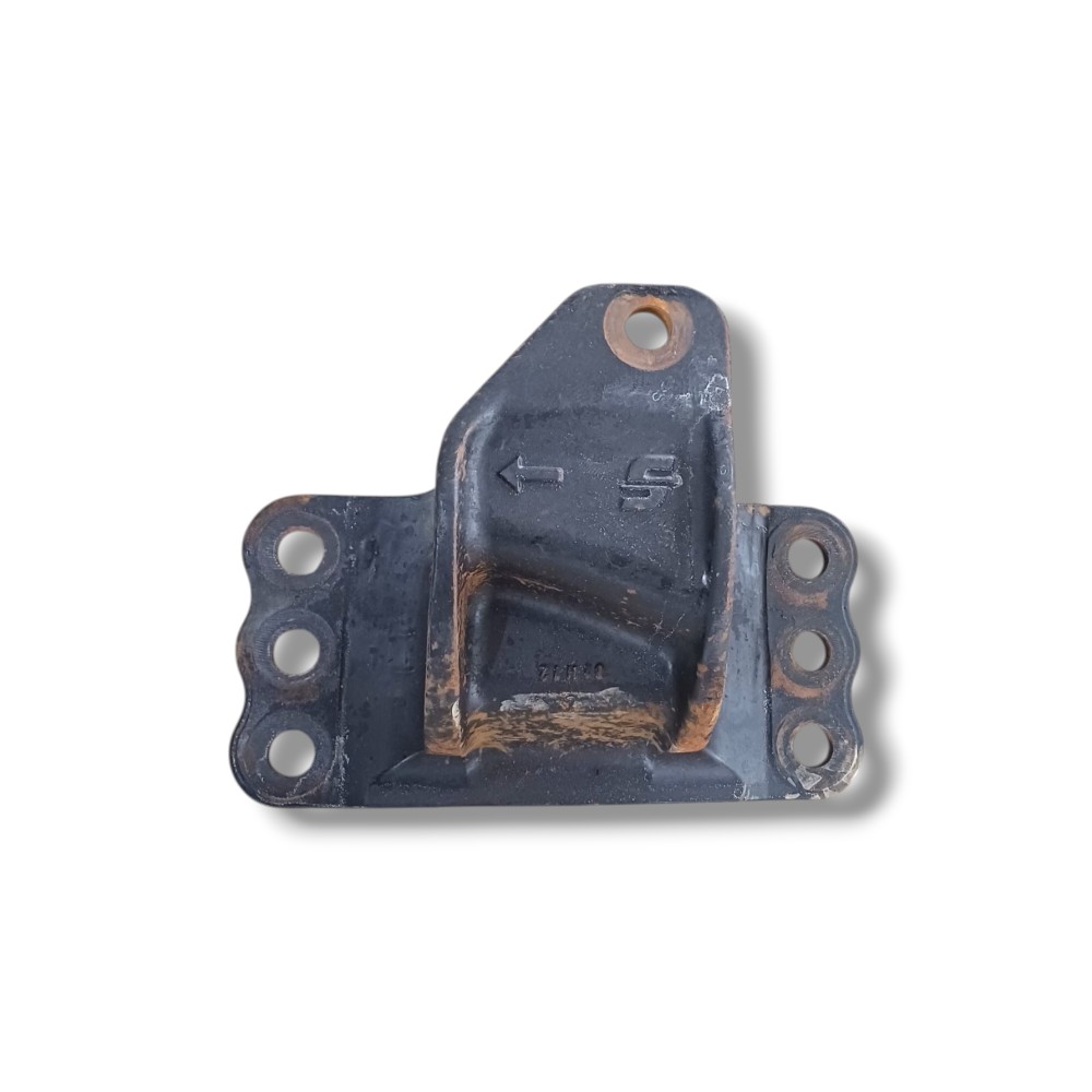 Suporte Mola Traseira Direita Vw 25.390 2013 Vn41 2