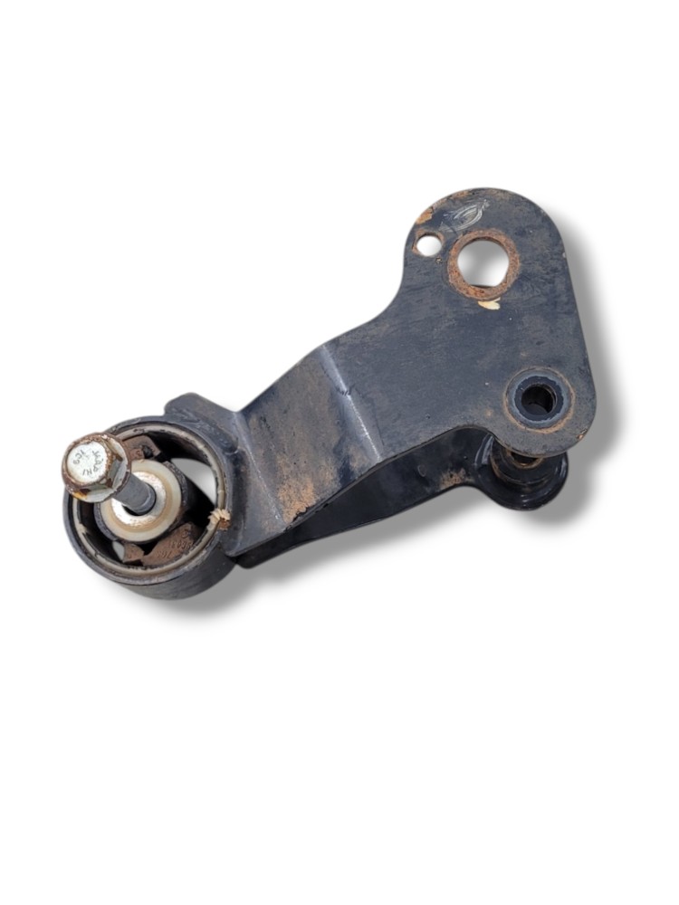 Suporte Traseiro Cabine Mb 5