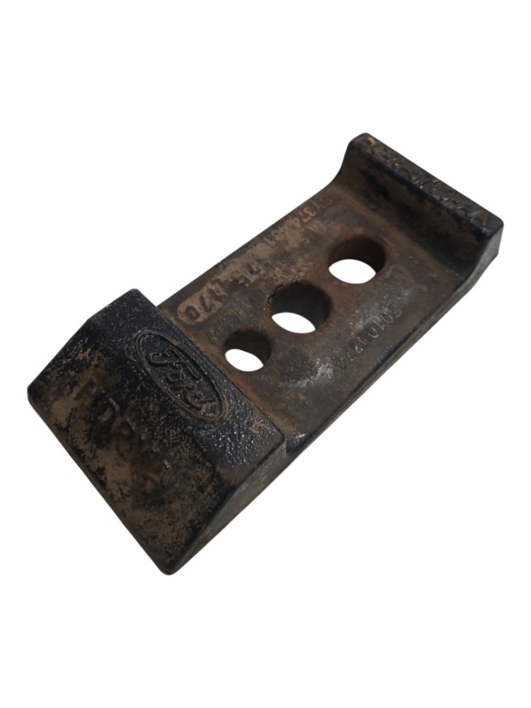 Calco Mola Traseira Ford Cargo 1