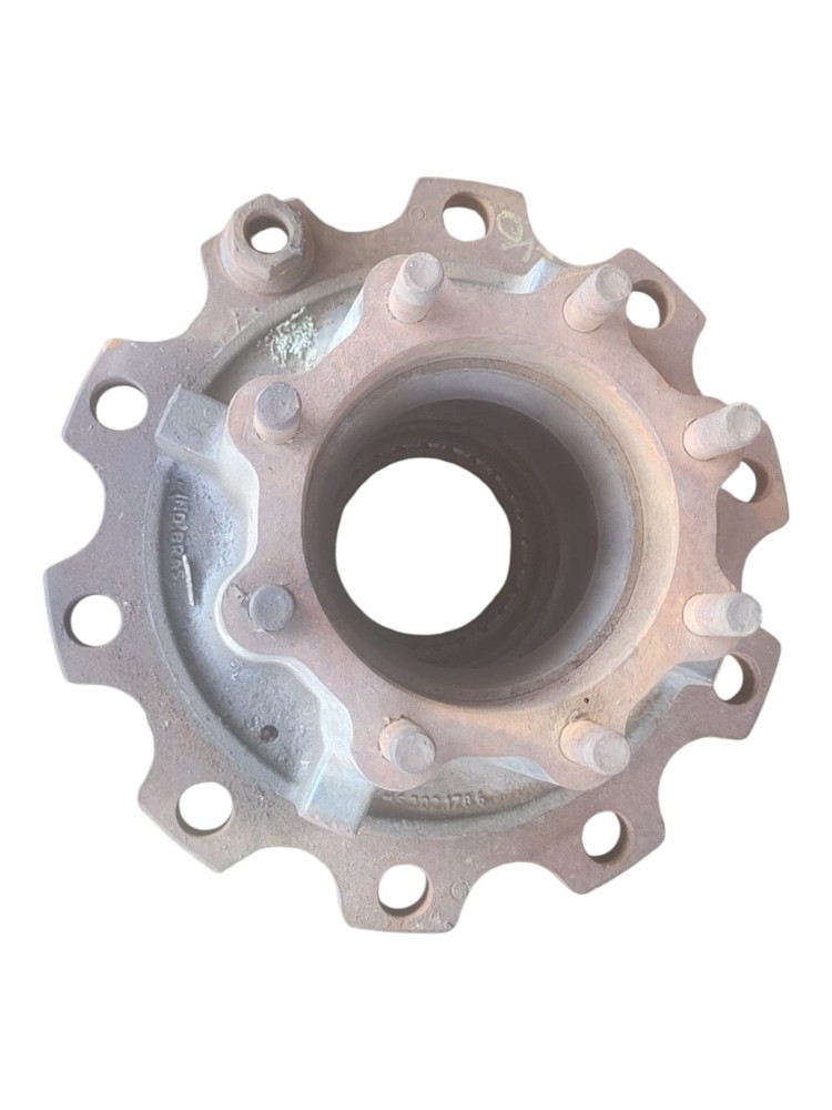 Cubo Roda Tracao Volvo Vm 260 2006 A 2011 2