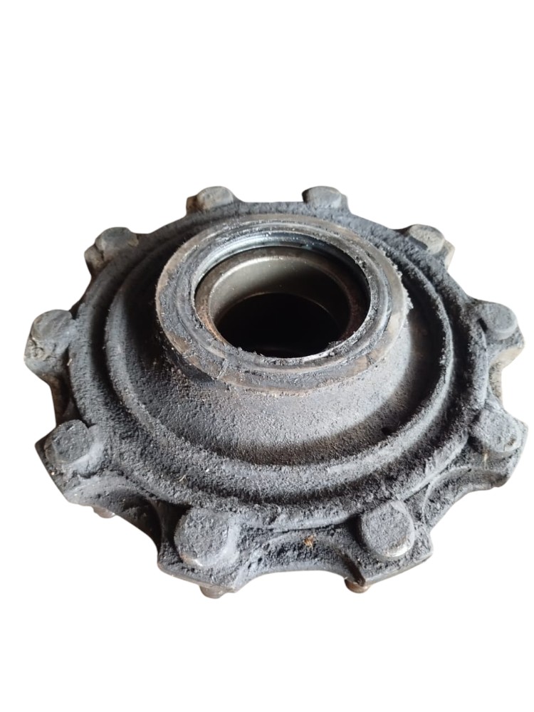 Cubo Roda Tracao Mb Atego 6