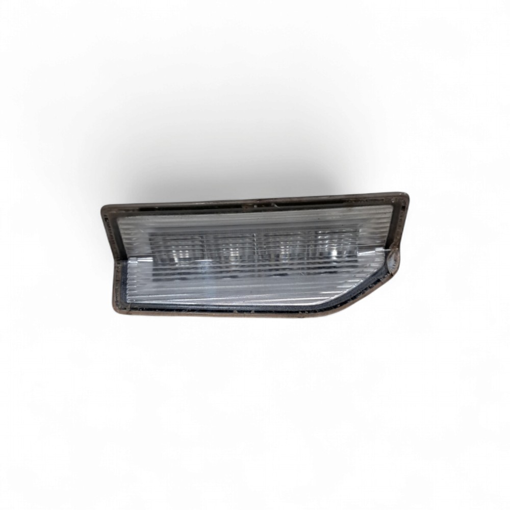 Luz Forro Porta Direita Volvo New Fh