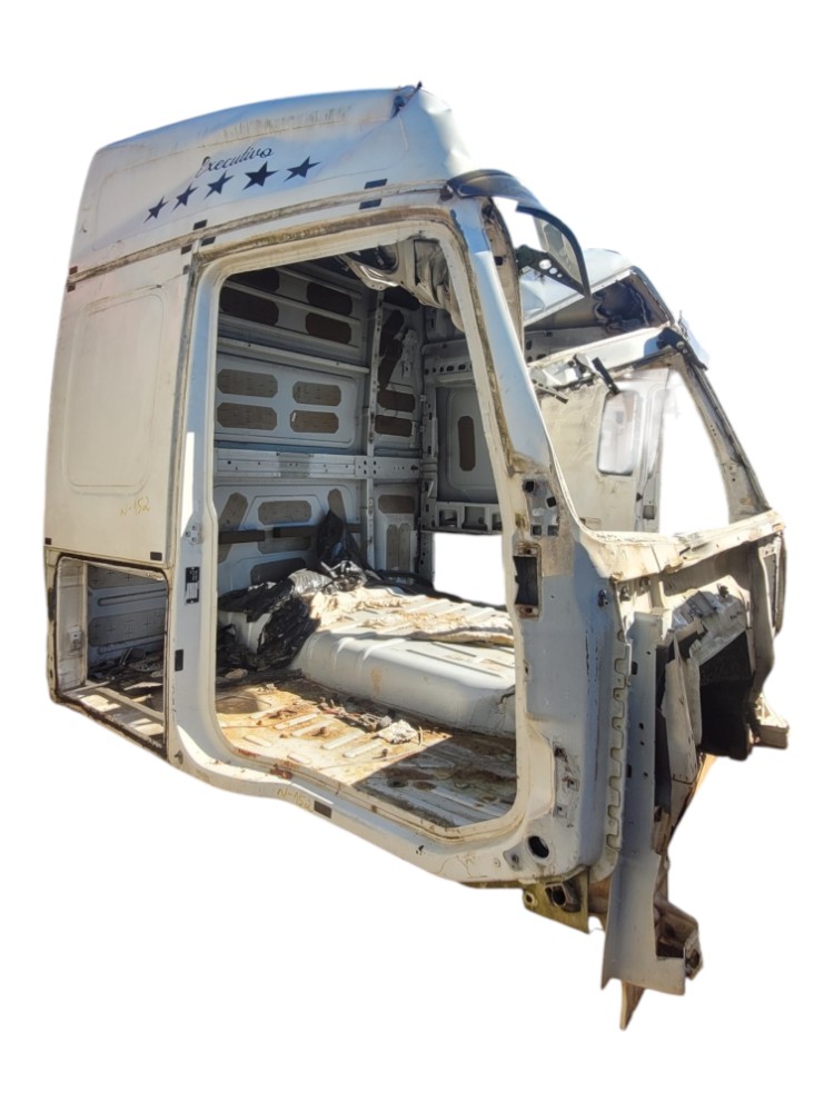 Cabine Volvo Fh 420 2003 2004 1