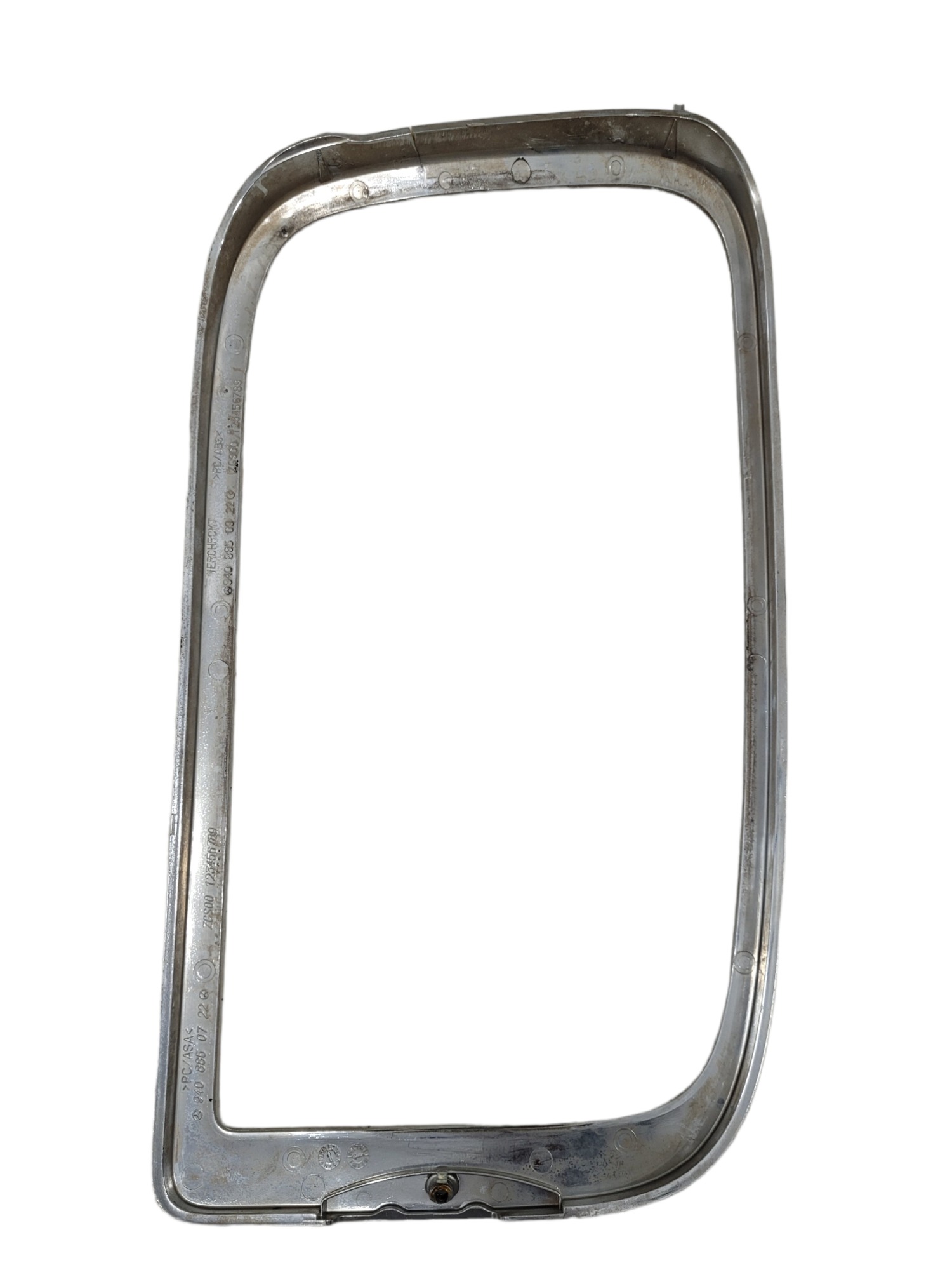 Moldura Farol M Benz Axor 9408850922 3