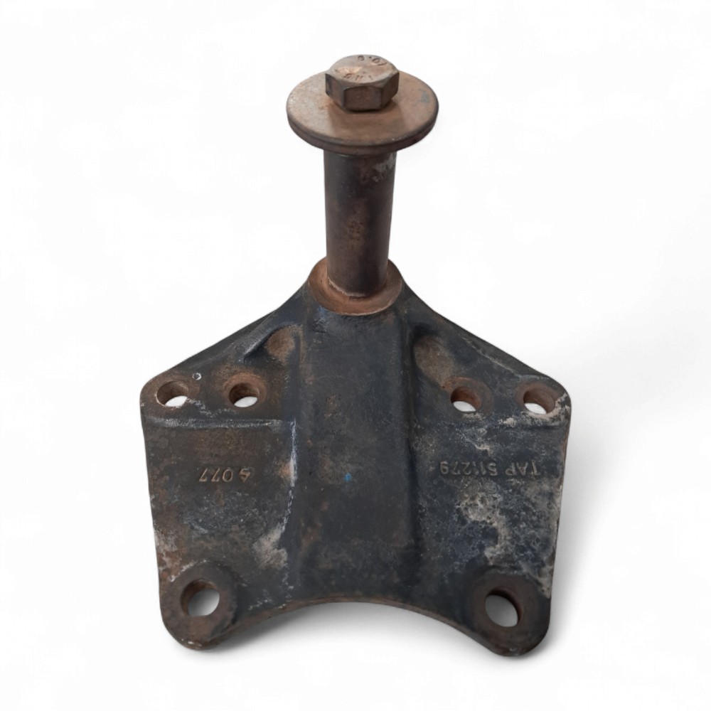Suporte Mola Traseira Vw 8150