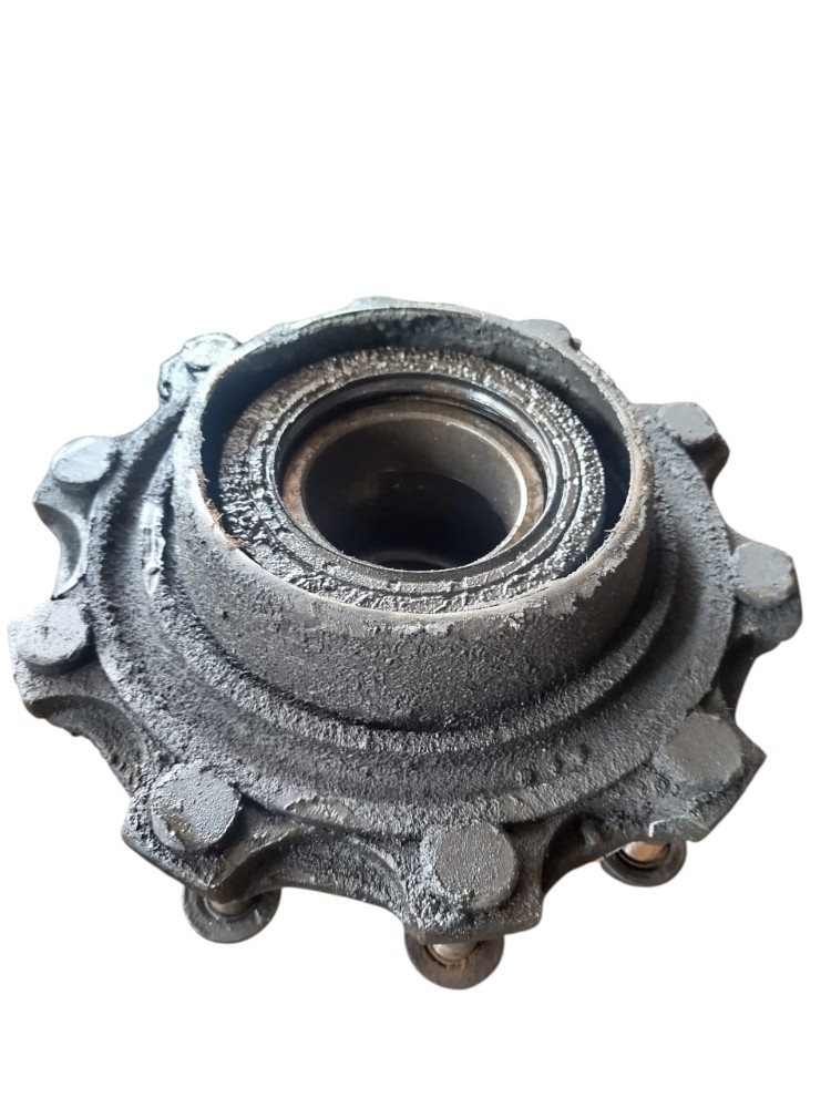 Cubo Roda Tracao Mb Atego 6
