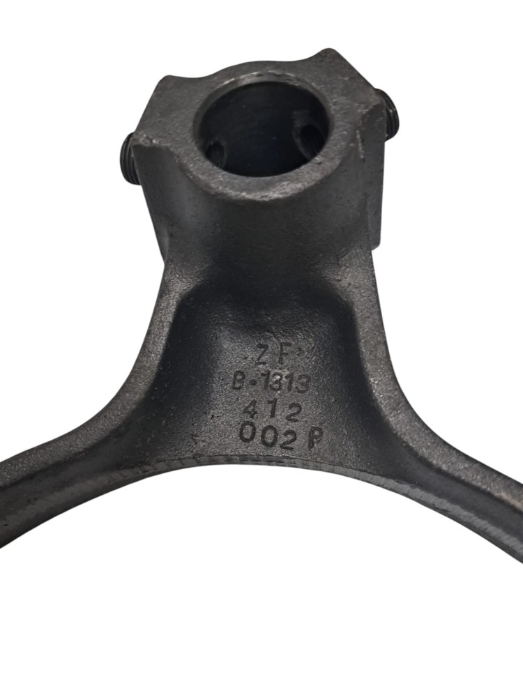 Garfo Engate Cambio Zf 4