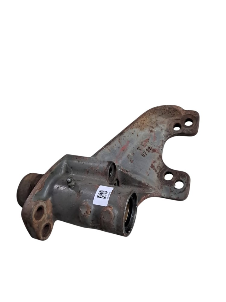 Suporte Eixo Cuica Volvo Equerdo 3