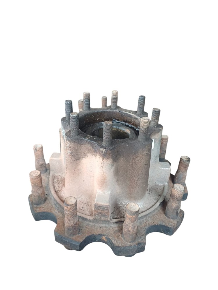 Cubo Roda Tracao Volvo VM 260 3