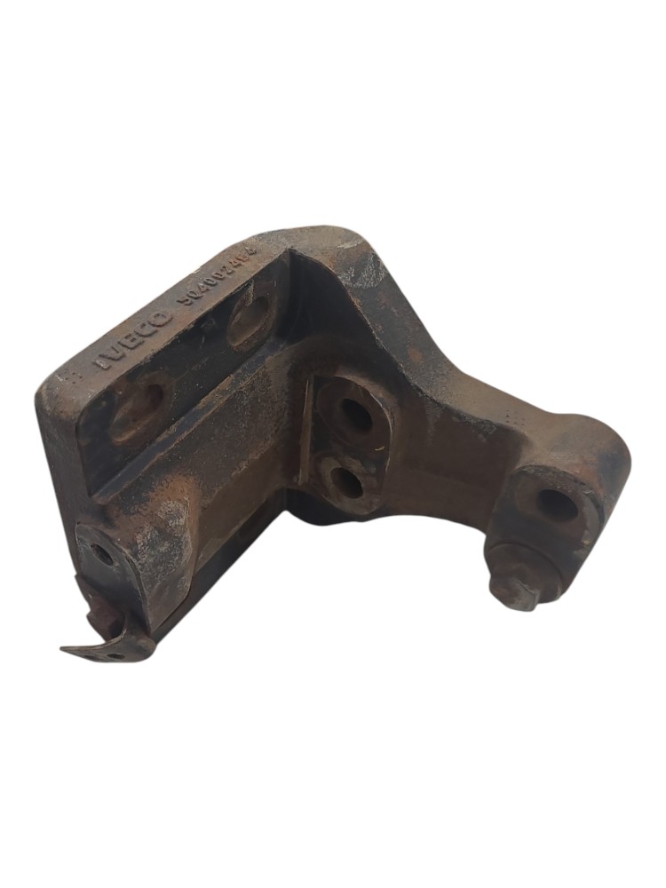 Suporte Fixacao Direito Cabine Chassi Iveco 1