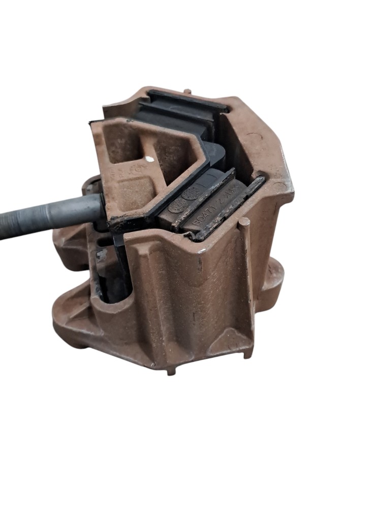 Coxim Motor Mb Atego 2624 2015 3