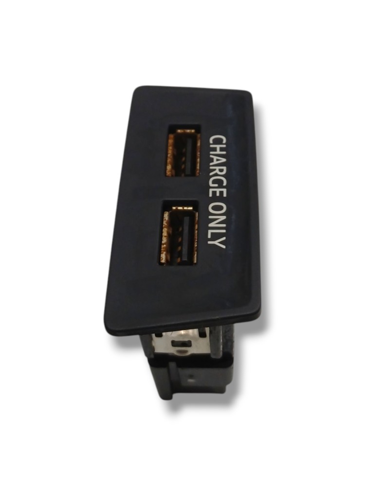 Conector Cabo Usb Man Tgx 28.440 2020 Vm189 1
